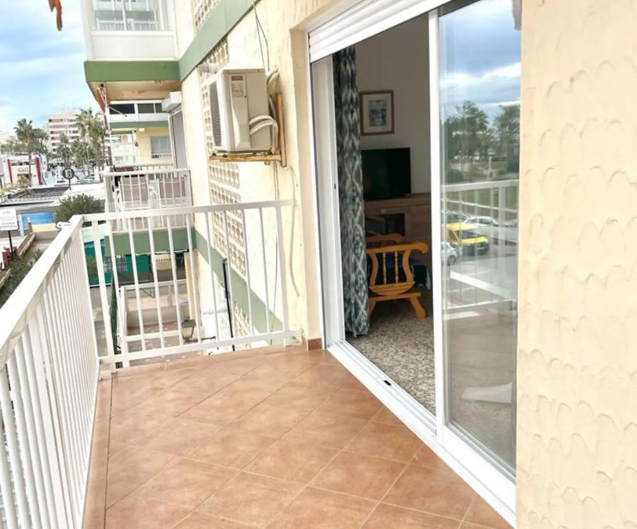 דירות טורה דל מאר Terrasol San Gerardo Frontal Al Mar 2 0*,  ספרד